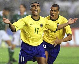 迫承担更多 迫承担更多