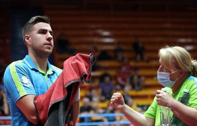 还迎来了几 还迎来了几