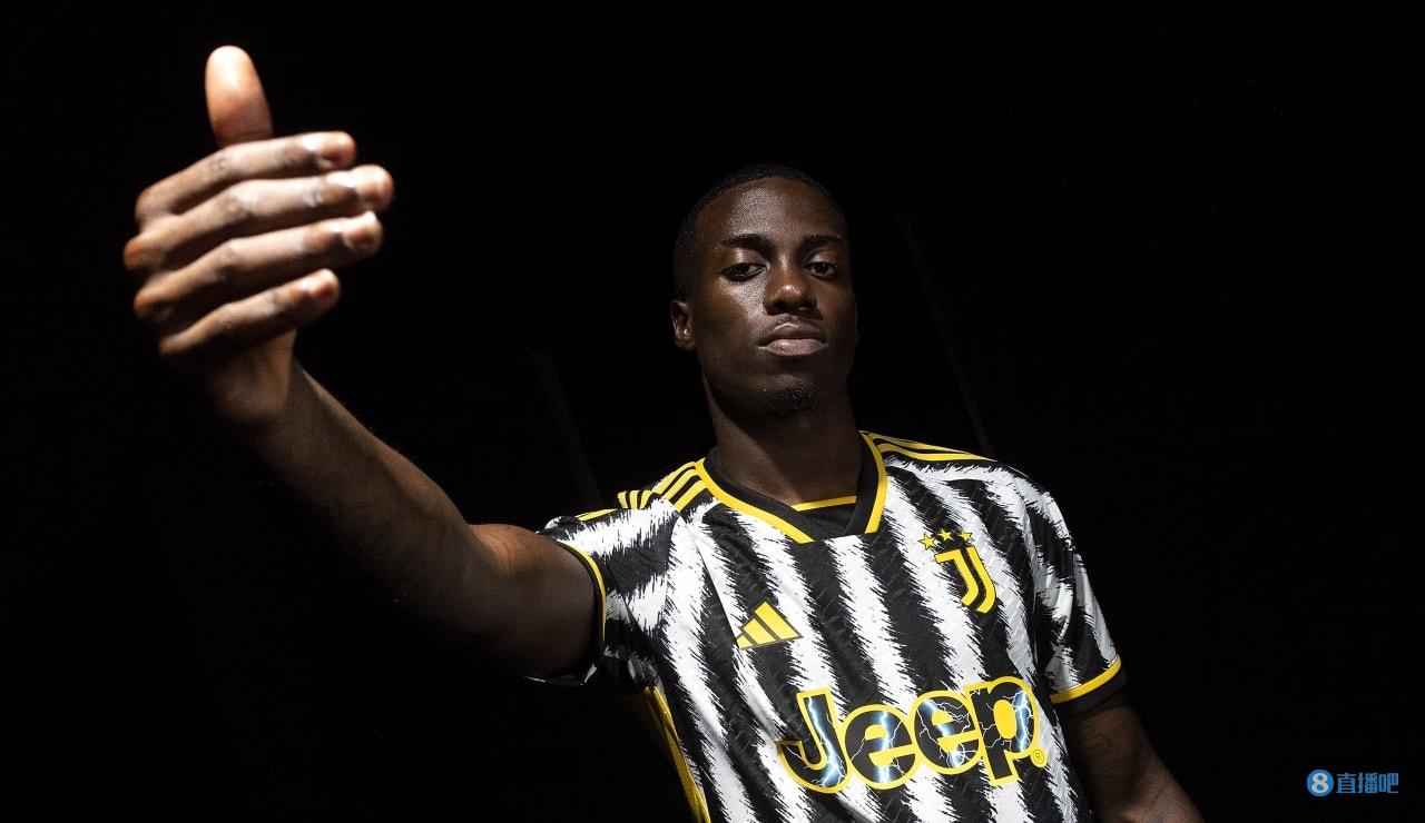 让观众和球 让观众和球