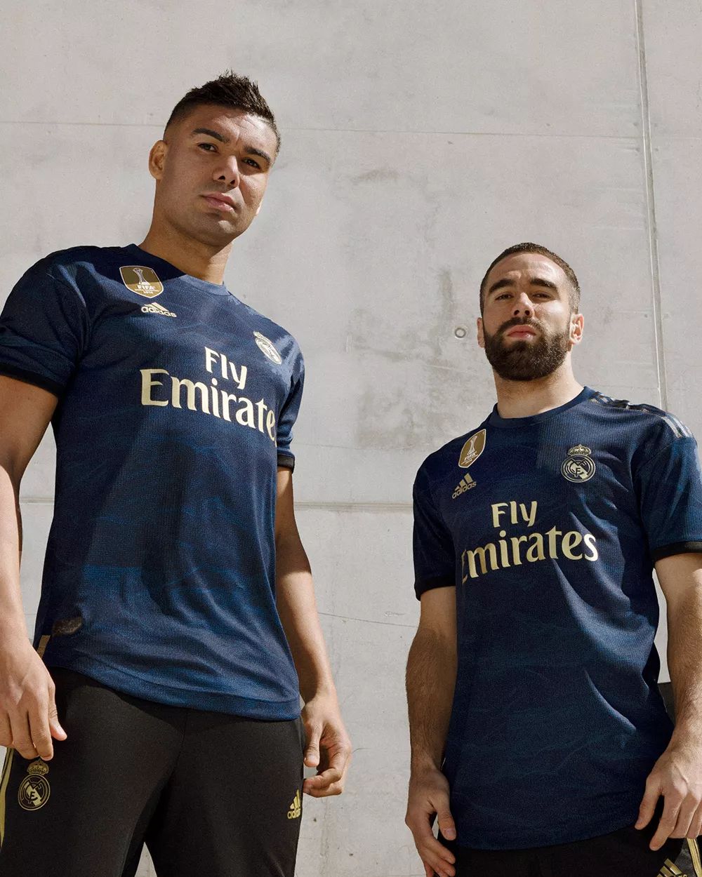 对萨拉赫本 对萨拉赫本